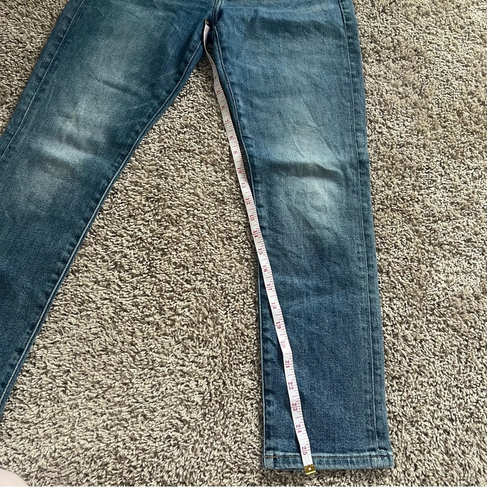 {Banana Republic} High Rise Straight Medium Wash Jeans - Picture 5 of 10